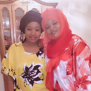 Meet your Posher, Zahra